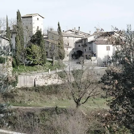 Eremo Di Santo Apollinare Apartamento Messenano